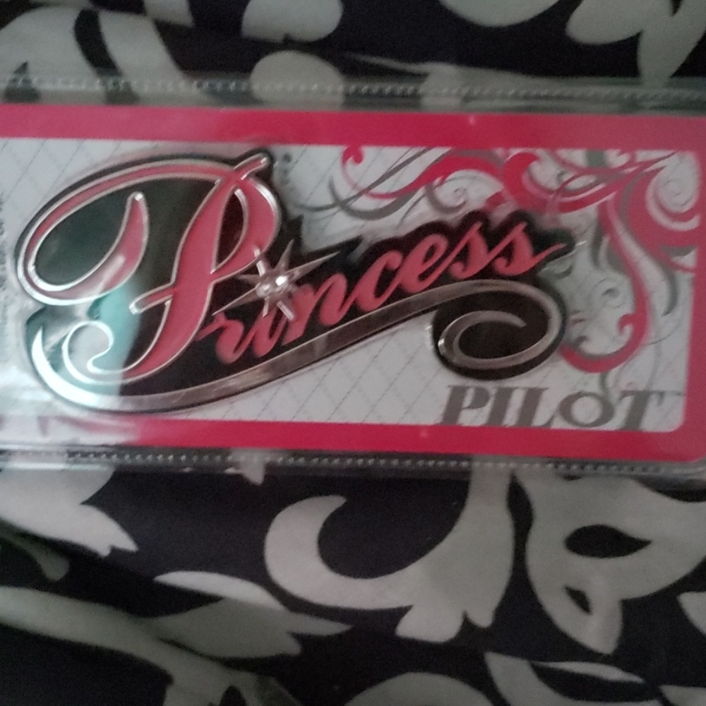 Princess Emblem - Picture 3 of 3